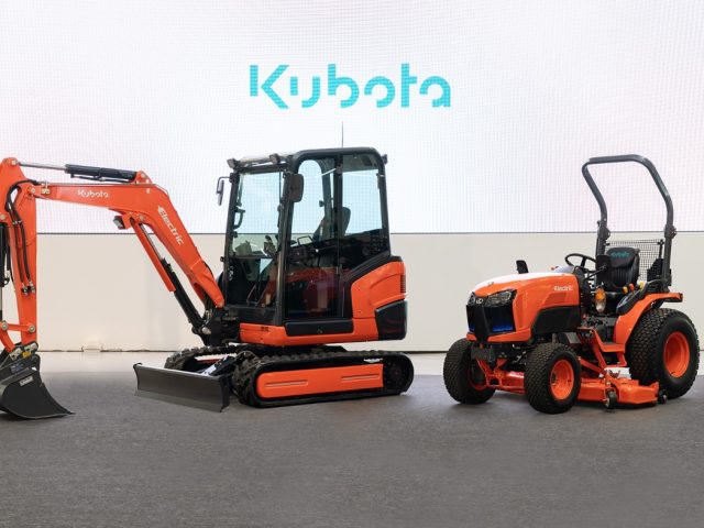 Kubota выпустила прототипы электрических минитракторов и строительной мини техники